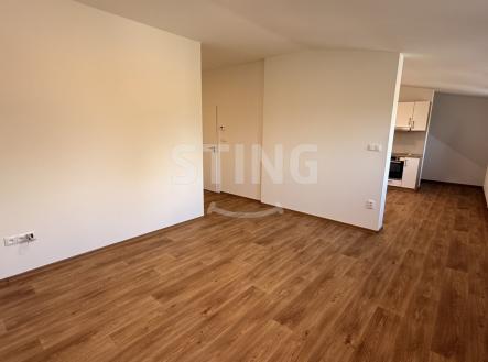 Pronájem bytu, 2+kk, 80 m²