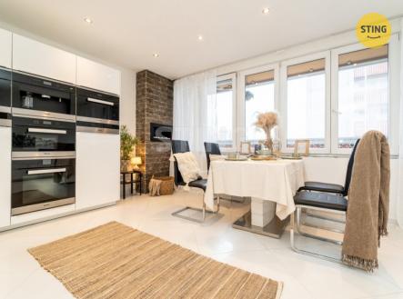 Pronájem bytu, 4+1, 89 m²