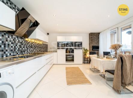 Pronájem bytu, 4+1, 89 m²