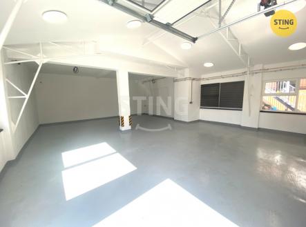Pronájem komerčního objektu, sklad, 145 m²