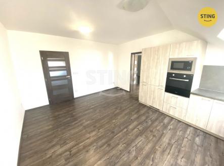 Pronájem bytu, 3+1, 95 m²