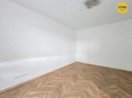 Pronájem bytu, 1+1, 38 m²