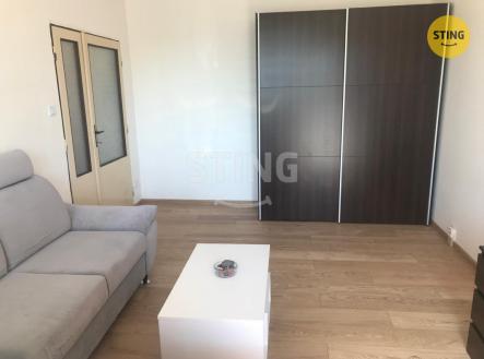 Pronájem bytu, 1+1, 37 m²