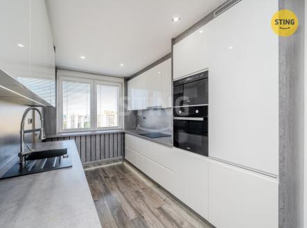 Prodej bytu, 3+kk, 76 m²