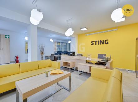 Pronájem kanceláře, 77 m²