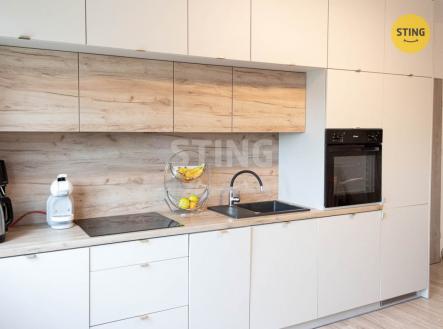 Pronájem bytu, 3+kk, 58 m²