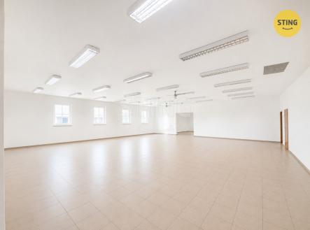 Pronájem obchodní prostory, 150 m²