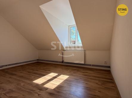 Pronájem bytu, 2+kk, 38 m²