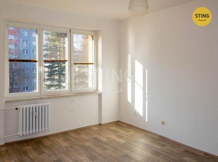 Pronájem bytu, 1+1, 38 m²