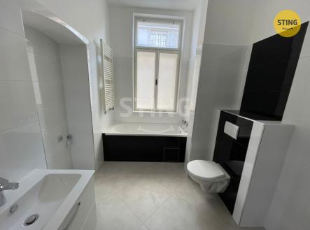 Pronájem bytu, 2+kk, 560 m²