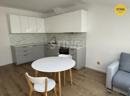 Pronájem bytu, 2+kk, 57 m²
