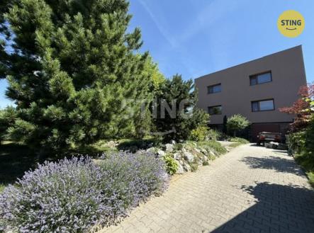 Pronájem bytu, 2+1, 80 m²