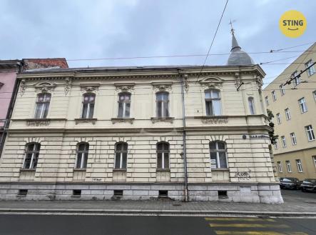 Pronájem kanceláře, 90 m²
