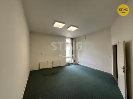 Pronájem kanceláře, 88 m²
