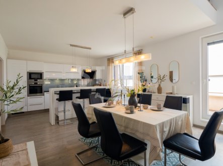 Prodej bytu, 4+kk, 130 m²