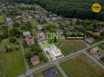 Prodej hezkého domu s garáží a zahradou 1071m2 , ul. Za Ještěrkou, Ostrava