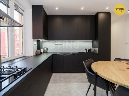 Pronájem bytu, 3+kk, 71 m²
