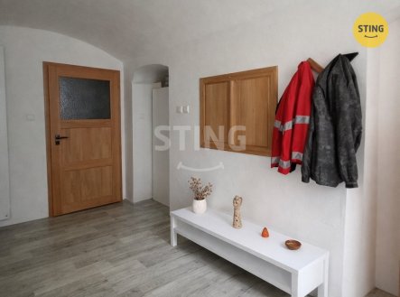 Prodej domu/vily, 644 m², Chvalovice – náhled fotky 2