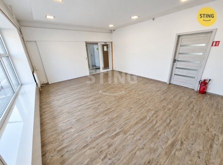 Pronájem obchodní prostory, 58 m²