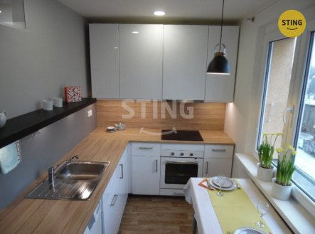 Pronájem bytu, 2+1, 54 m²