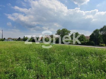 Prodej pozemku pro bydlení, 1 070 m²