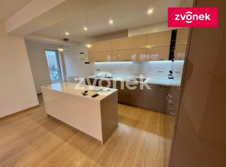 Pronájem bytu, 3+kk, 92 m²
