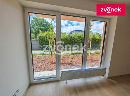 Pronájem bytu, 1+kk, 36 m²
