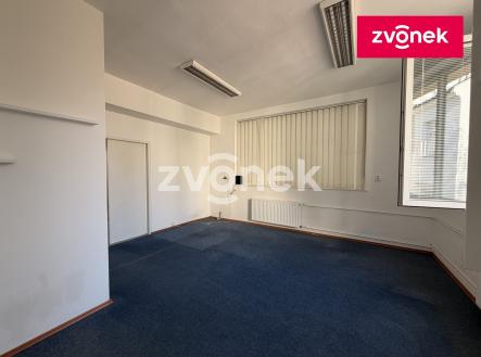 Pronájem kanceláře, 50 m²