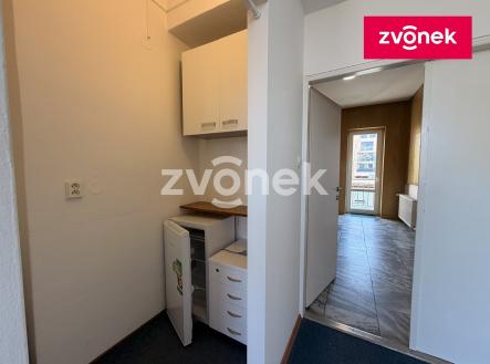 Pronájem kanceláře, 50 m²