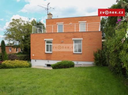 Pronájem domu/vily, 200 m² obrázek