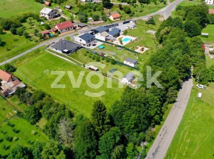 Prodej pozemku pro bydlení, 1 833 m²