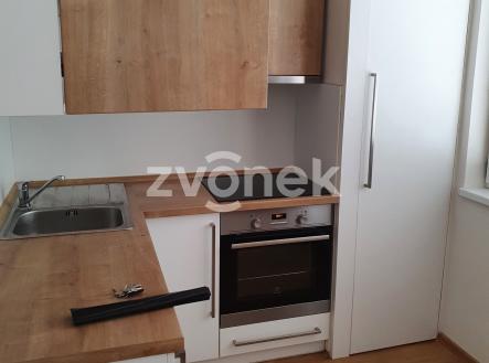Pronájem bytu, 2+1, 56 m²