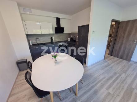 Pronájem bytu, 2+kk, 57 m²