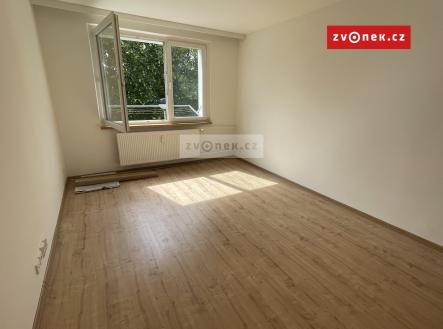 Pronájem bytu, 1+1, 35 m²