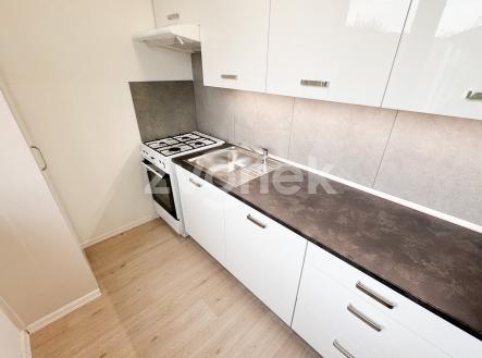 Pronájem bytu, 1+1, 39 m²
