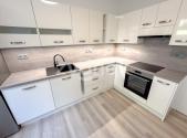 Pronájem bytu, 3+1, 66 m²