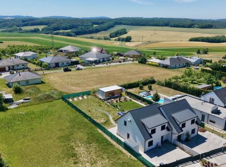 Prodej pozemku pro bydlení, 1 058 m²