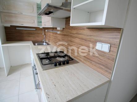 Pronájem bytu, 2+1, 58 m²
