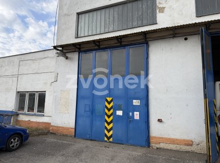 Pronájem dílny 188 m² se skladem a kanceláří – Slavičín