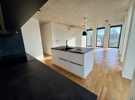 Pronájem bytu, 3+kk, 90 m²