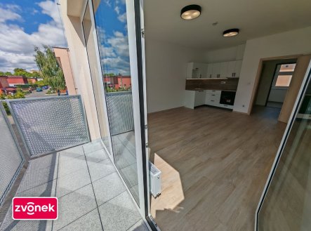 Pronájem bytu, 1+kk, 36 m²
