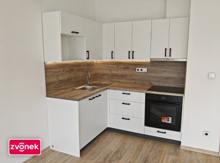 Pronájem bytu, 1+kk, 36 m²