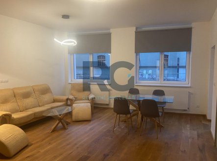 Pronájem bytu, 2+kk, 57 m²