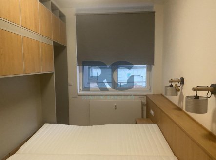 Pronájem bytu, 2+kk, 57 m²