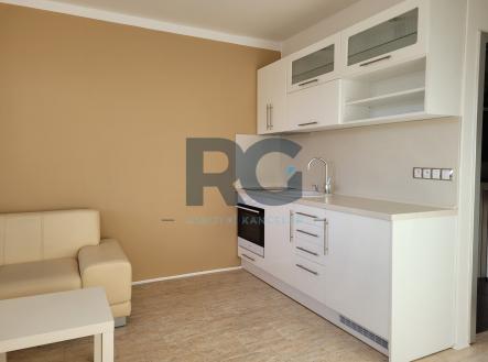 Pronájem bytu, 1+1, 35 m²