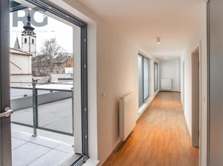 Pronájem bytu, 2+kk, 90 m²