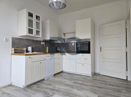 Pronájem bytu, 2+1, 75 m²