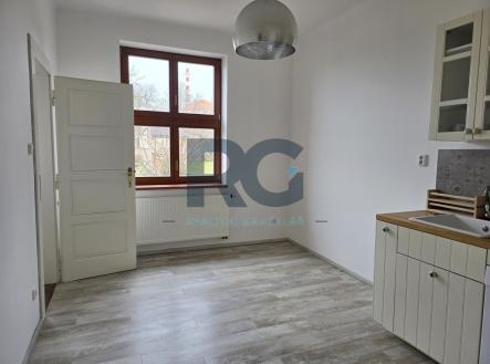 Pronájem bytu, 2+1, 75 m²