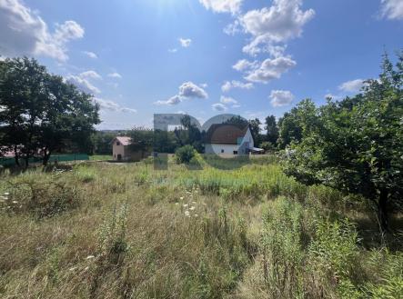 Prodej pozemku pro bydlení, 1 028 m²