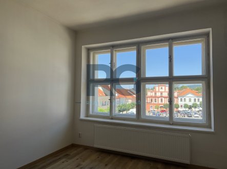 Pronájem bytu 1+kk, 35 m2, Alšovo nám., Písek